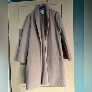 Joie size small. Never worn